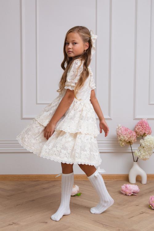 Sukienka dla dziewczynki koronkowa, beżowa na wesele SERENITY -  Ubrania dla dziewczynek Milulove
