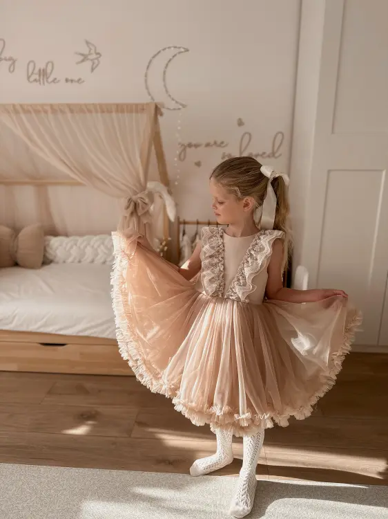 TIULOWA SUKIENKA DLA DZIEWCZYNKI VANESSA BEŻ -  Ubrania dla dziewczynek Milulove